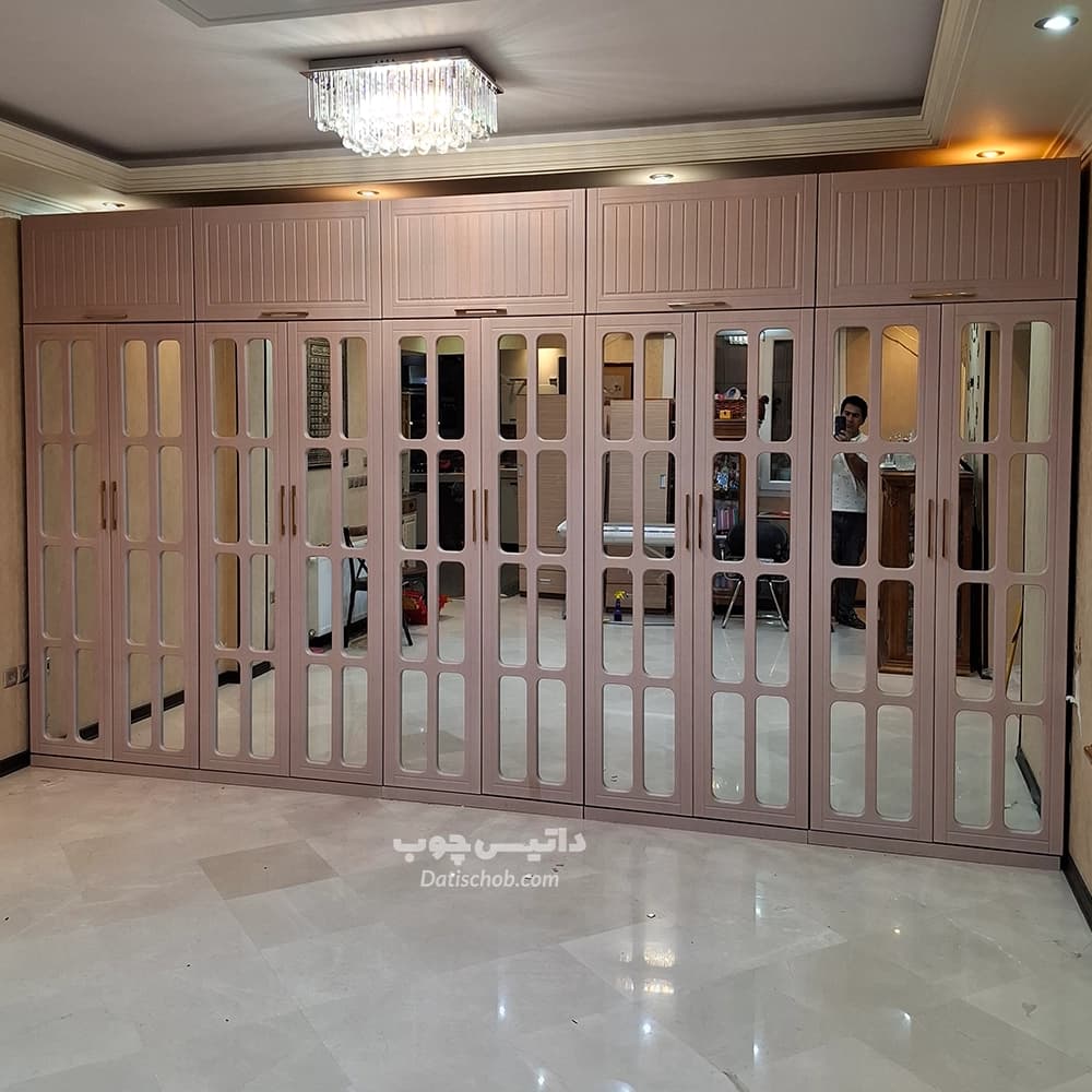 کمد لباس شیک آینه دار طرح پنجره ای مدل P75