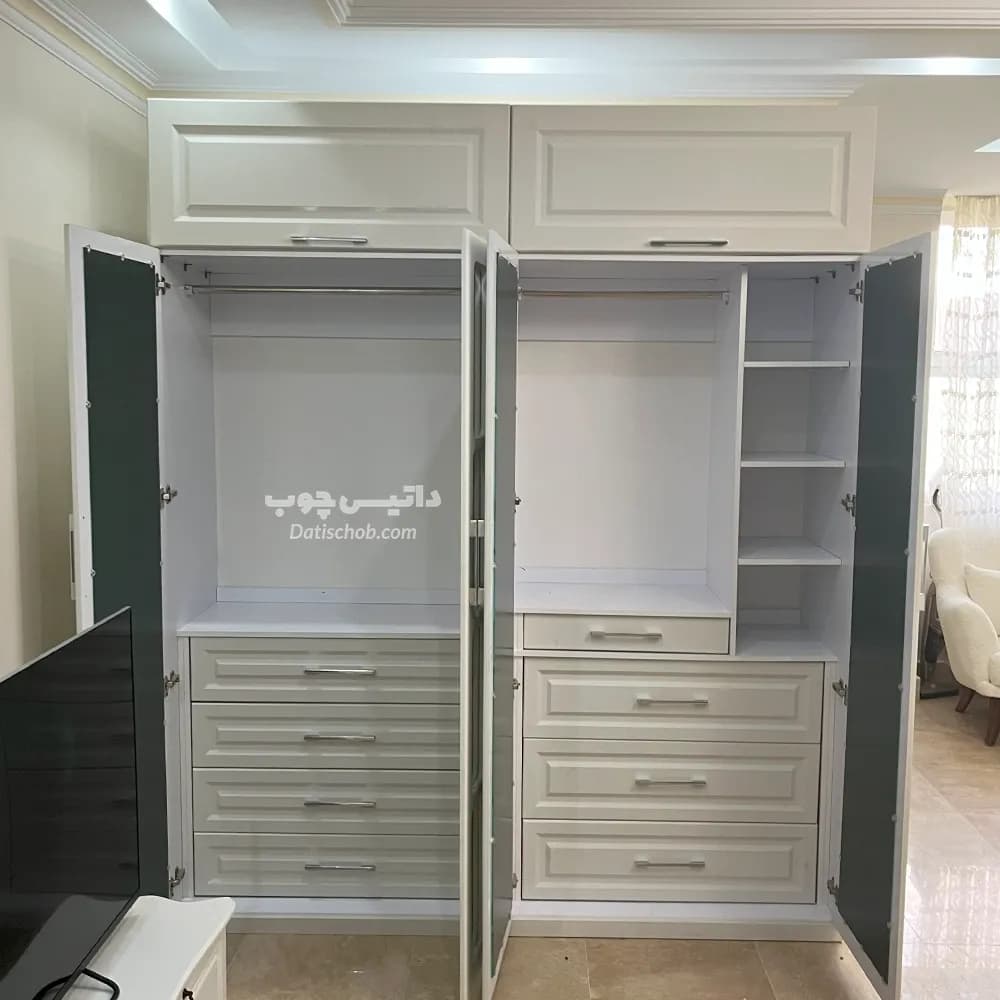 کمد لباس مدرن سفید طرح پنجره ای مدل P85