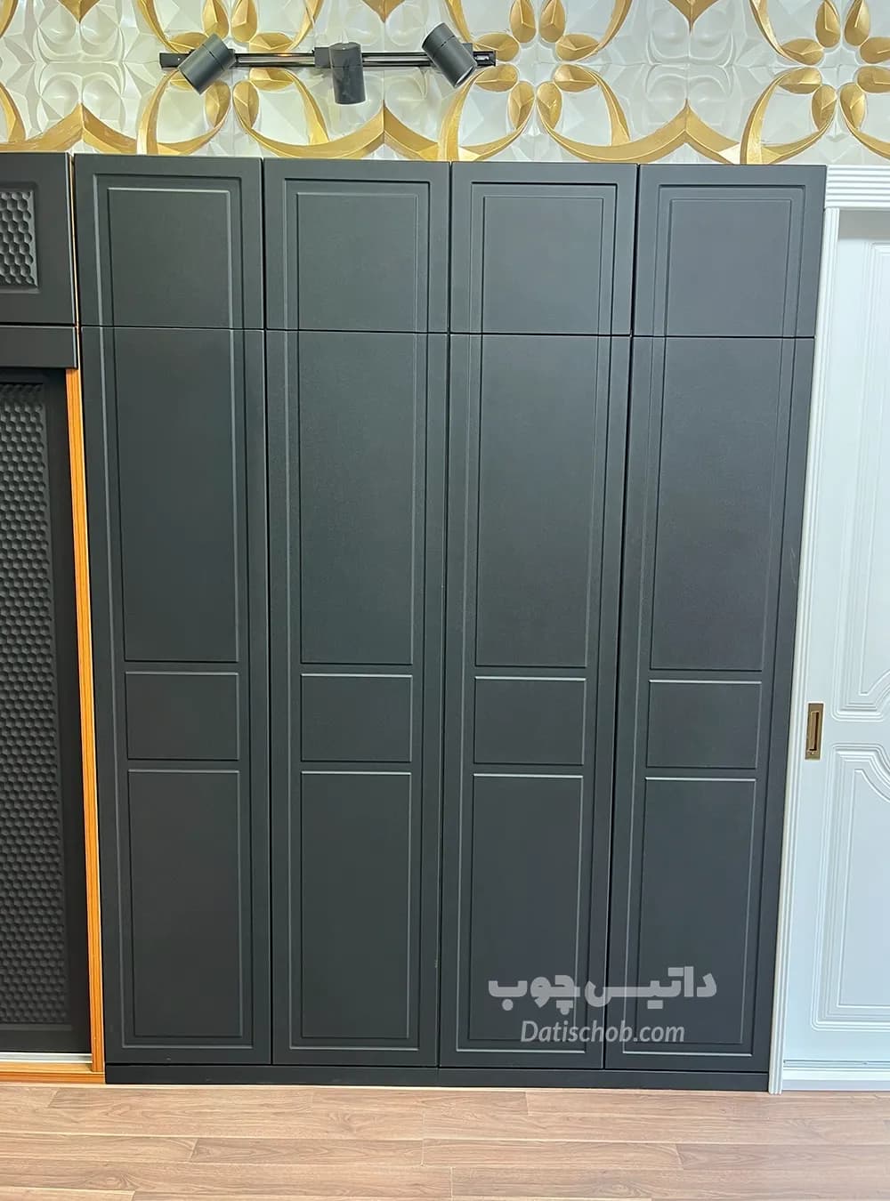 کمد لباس مدرن مشکی مدل P80