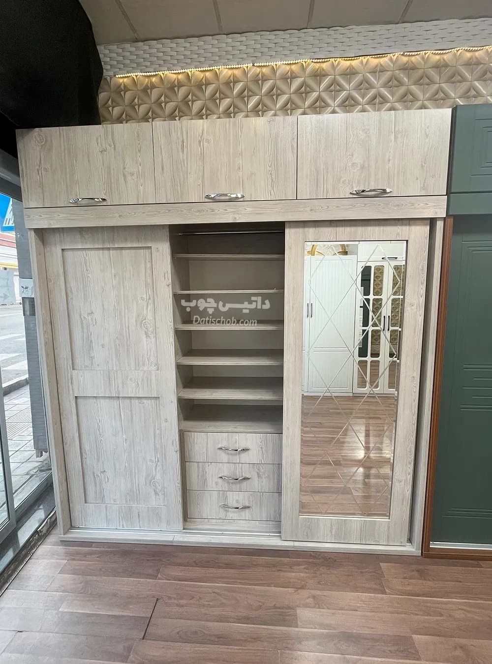 کمد ریلی آینه دار سه درب بزرگ مدل C70