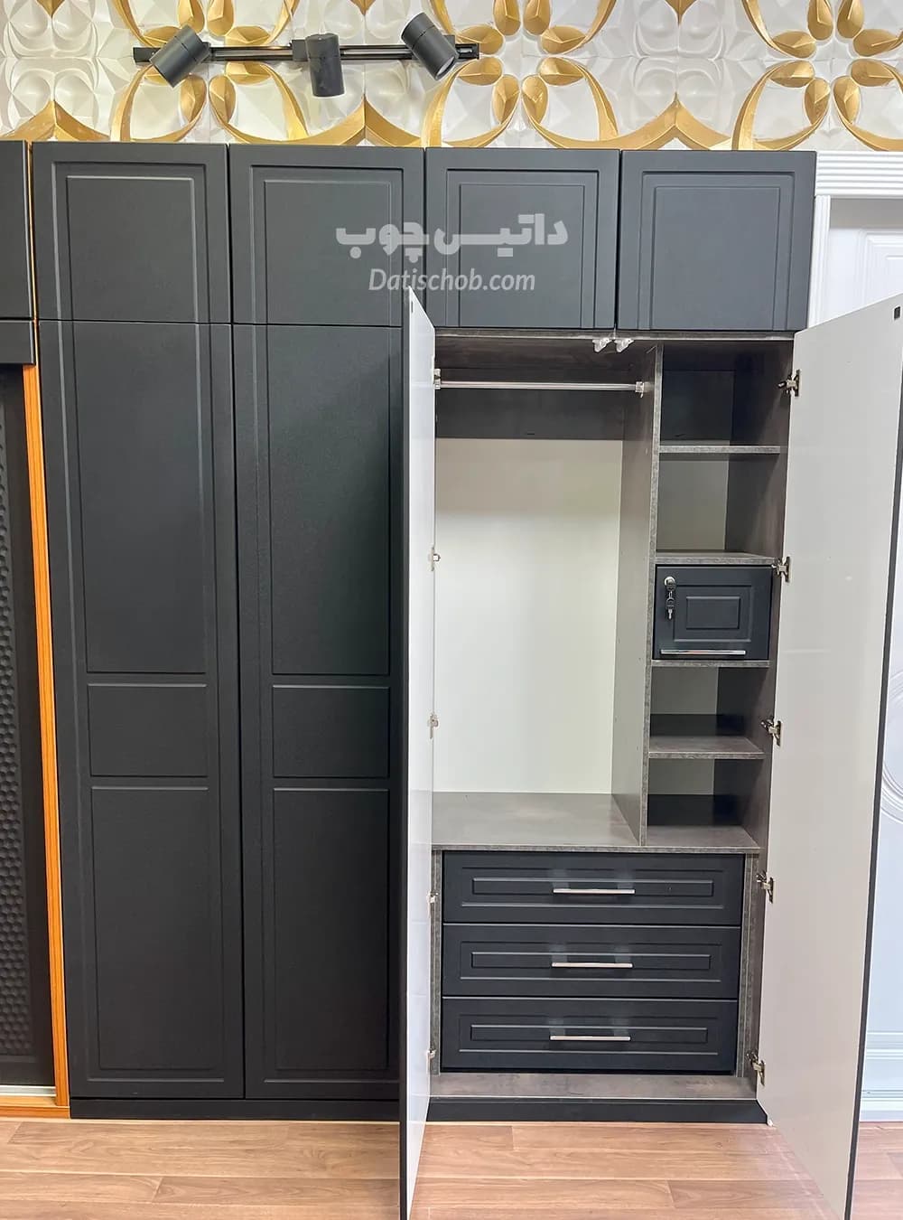 کمد لباس مدرن مشکی مدل P80