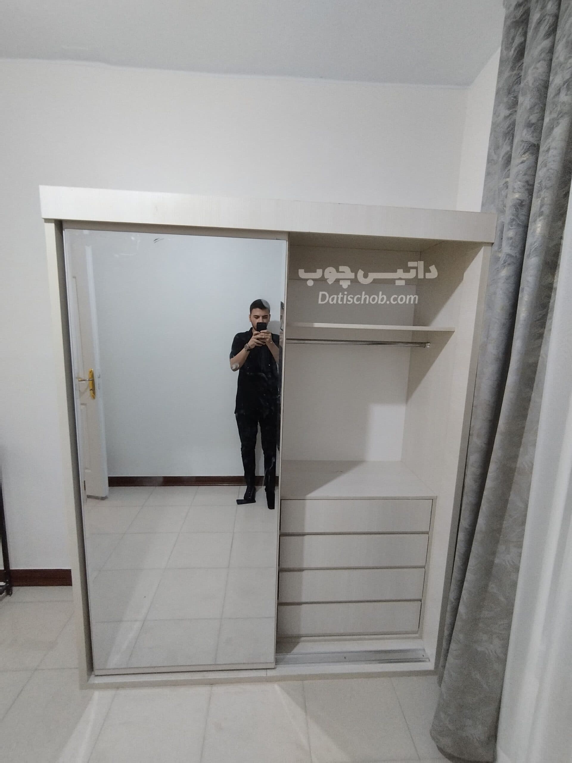 کمد ریلی دو درب ساده آینه دار مدل C37