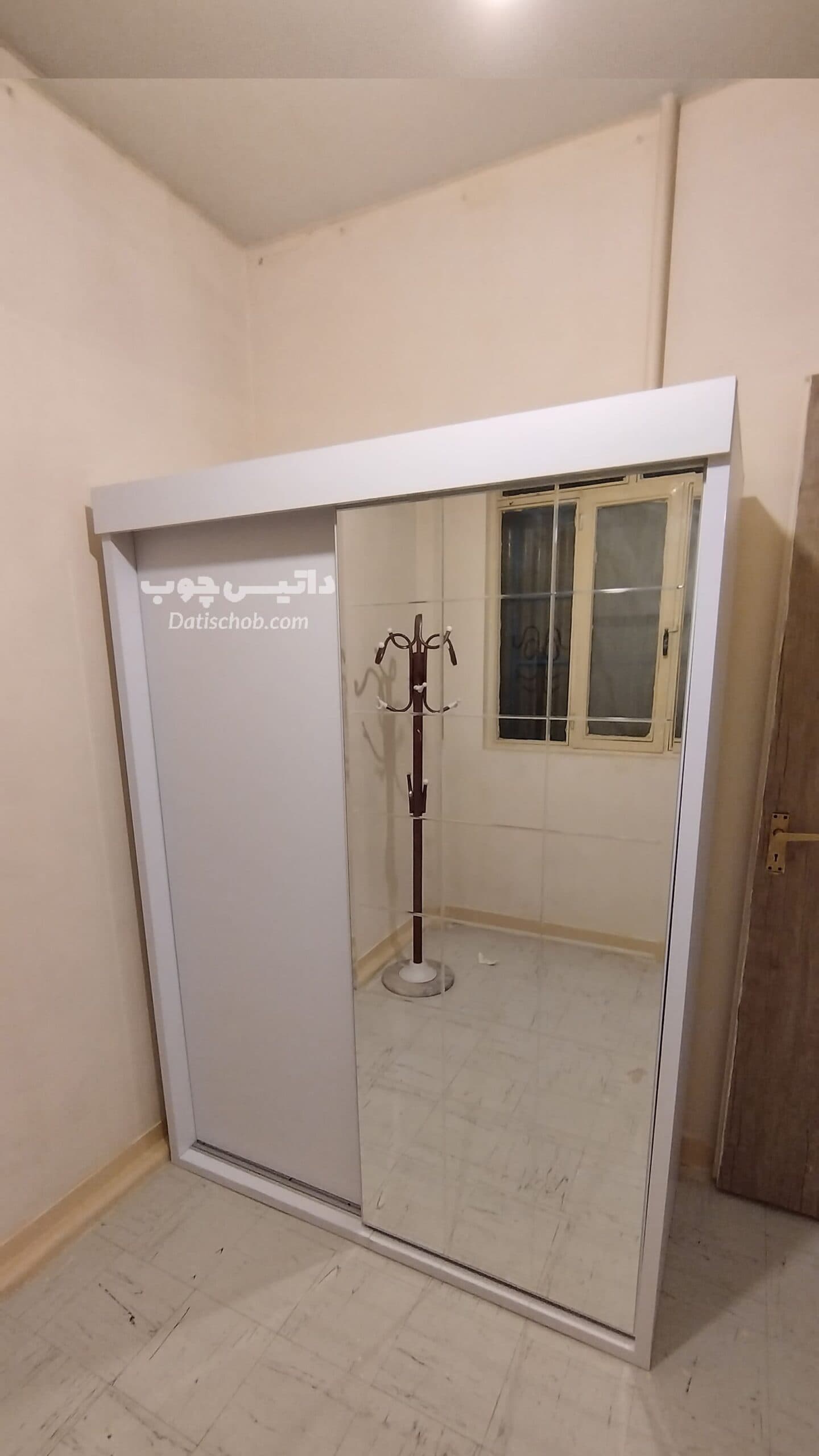 کمد ریلی آینه دار سفید مدل C30