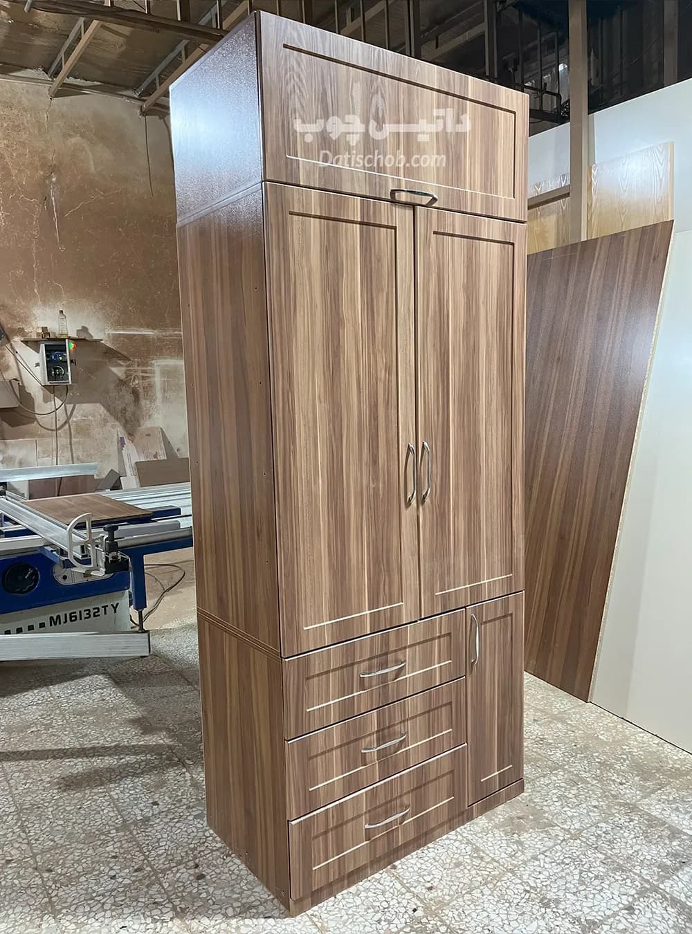 کمد لباس کوچک لولایی طرح نئو کلاسیک مدل P78