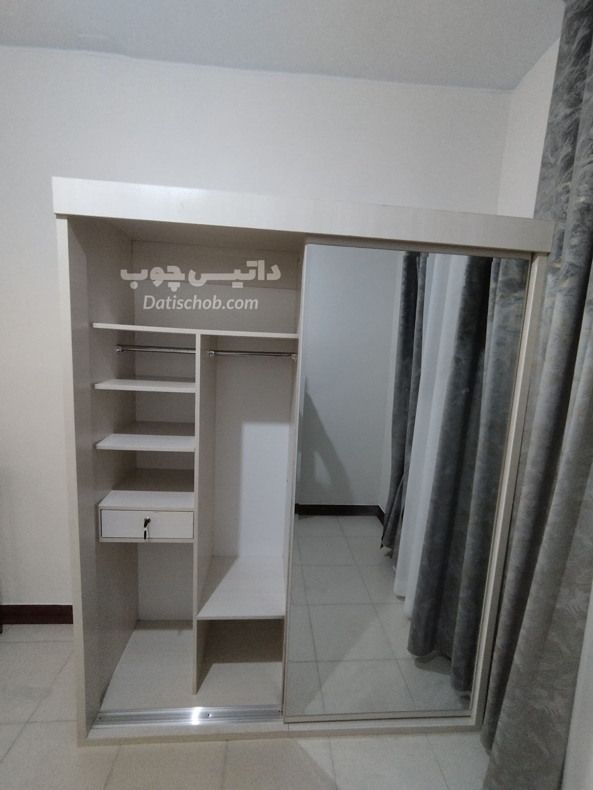 کمد ریلی دو درب ساده آینه دار مدل C37