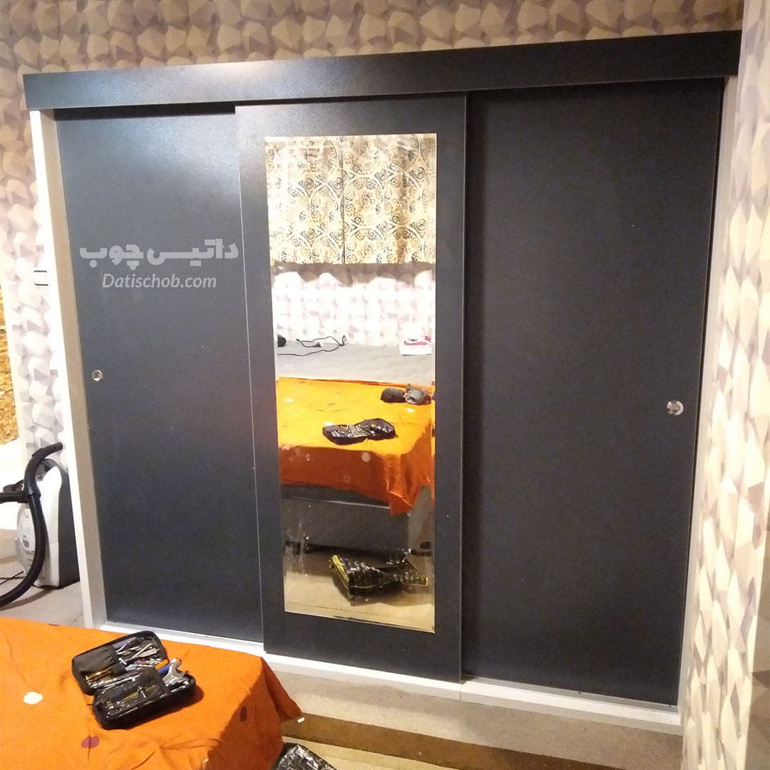 کمد ریلی سه درب مشکی شیک مدل C25