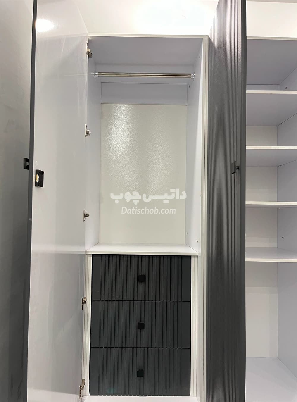 کمد لباس لولایی مدرن طوسی طرح کبریتی مدل P66