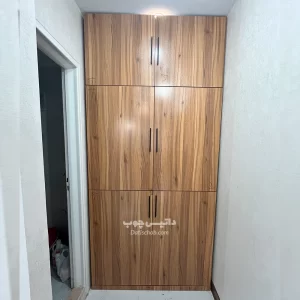 کمد لولایی کوچک طرح چوب مدل P68